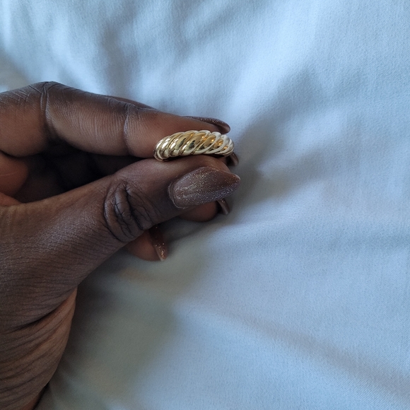 Gold plated croissant rings 💍 - Picture 3 of 3